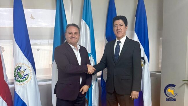 Embajada de Ecuador y COCESNA